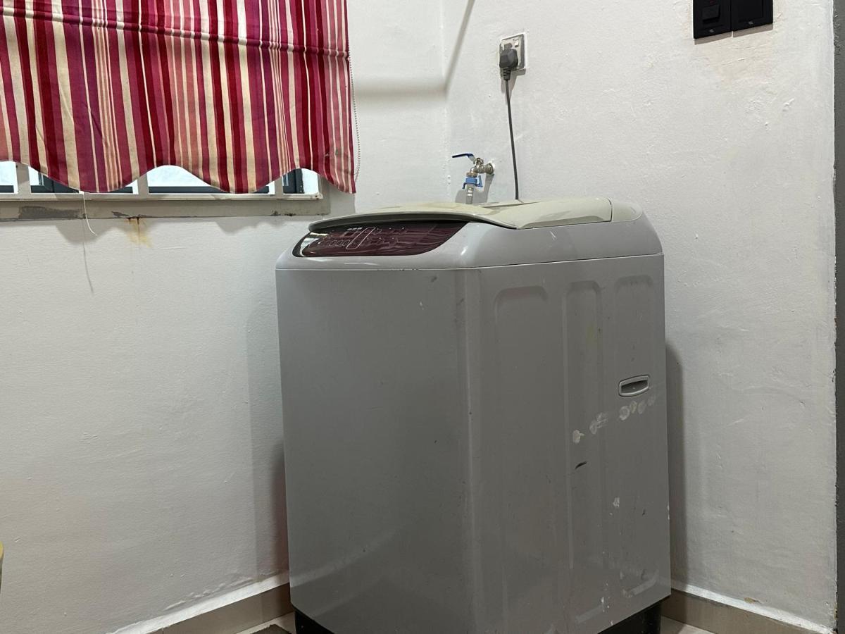 Bandar Melaka Family Bungalow Private Pool Bbq Wifi Netflix Екстериор снимка