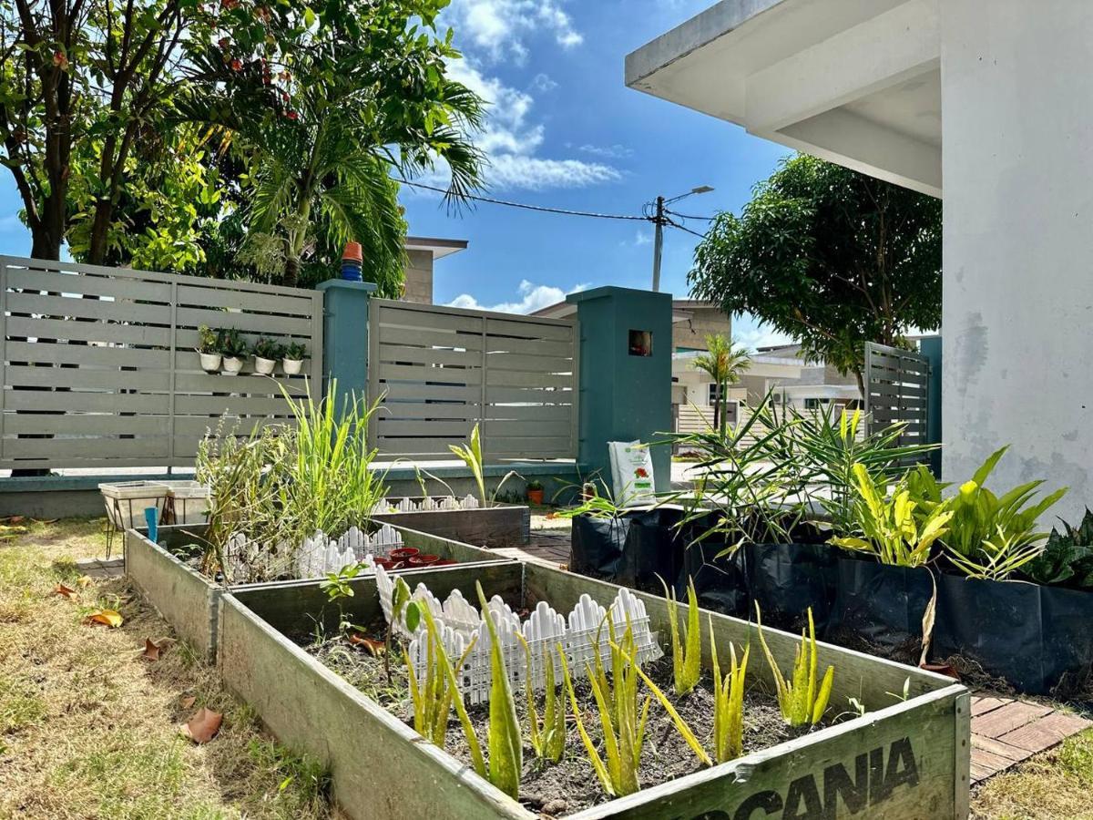 Bandar Melaka Family Bungalow Private Pool Bbq Wifi Netflix Екстериор снимка